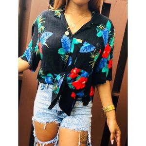 Short sleeve button down